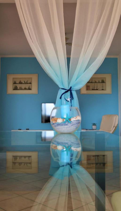 ヌマーナCasa Bianca Stella - Trilocale Con Posto Autoアパートメント エクステリア 写真