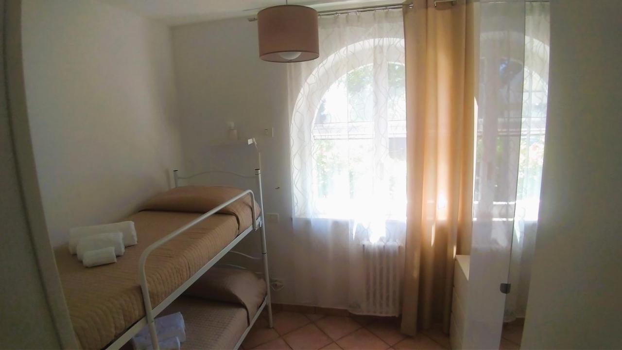 ヌマーナCasa Bianca Stella - Trilocale Con Posto Autoアパートメント エクステリア 写真