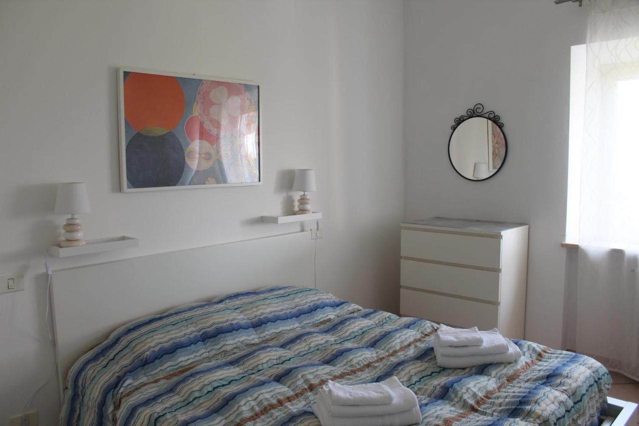ヌマーナCasa Bianca Stella - Trilocale Con Posto Autoアパートメント エクステリア 写真